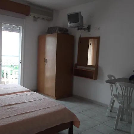 Hotel apartamentowy Anna Summer