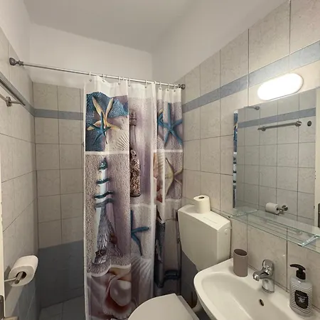 Anna Summer Aparthotel