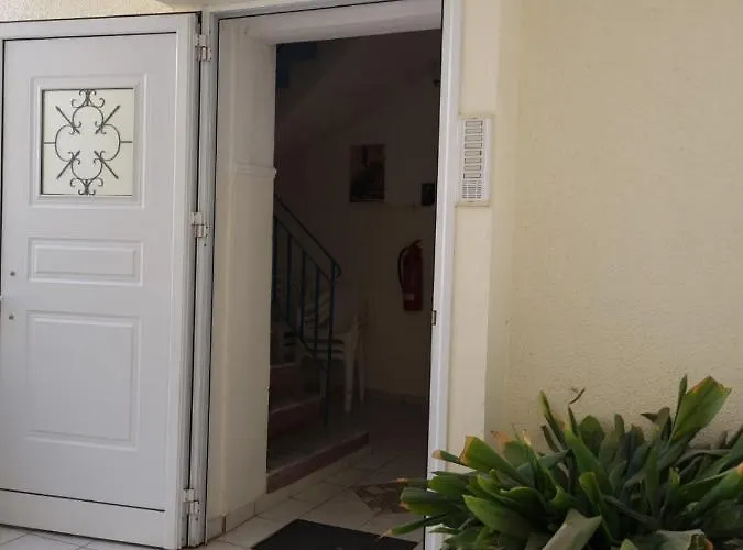 Apartahotel Anna Summer